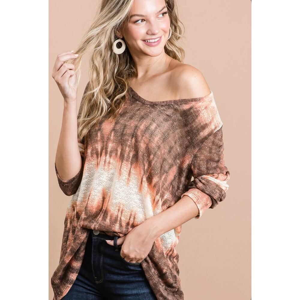 BT1883 Graduation Tie Dye Low Gauge Top